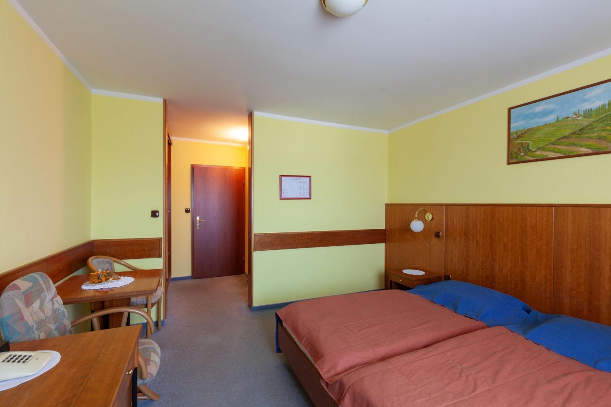 Gostisce Prosnik Hotel Ormoz Luaran gambar