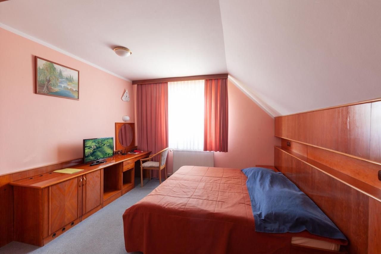 Gostisce Prosnik Hotel Ormoz Luaran gambar